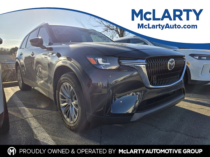 2025 Mazda CX-90 Preferred Package's photo