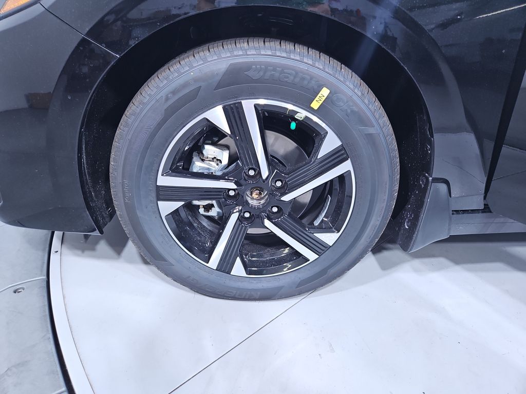 2025 Nissan Sentra SV photo 24