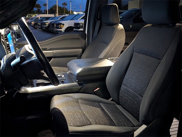 2022 Ford F-150 XLT photo 5