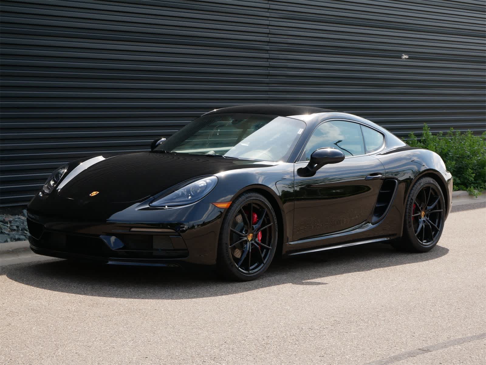 2025 Porsche Cayman S photo 3