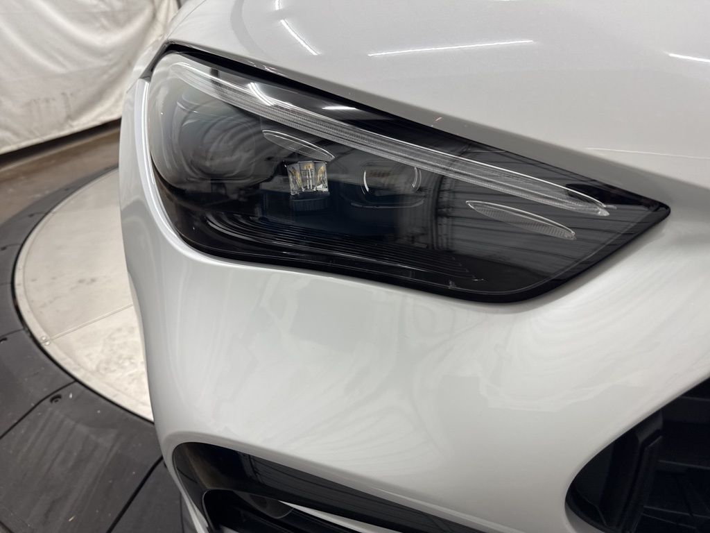 2026 Mercedes Benz CLE AMG 53 4MATIC photo 2