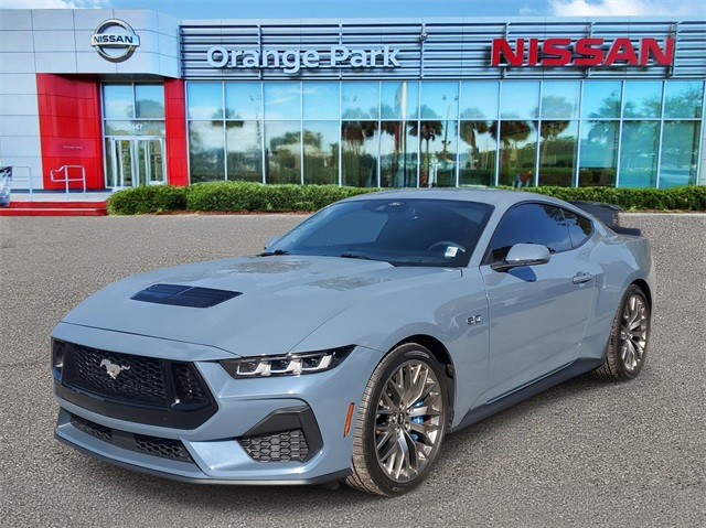 2024 Ford Mustang GT Premium photo 4