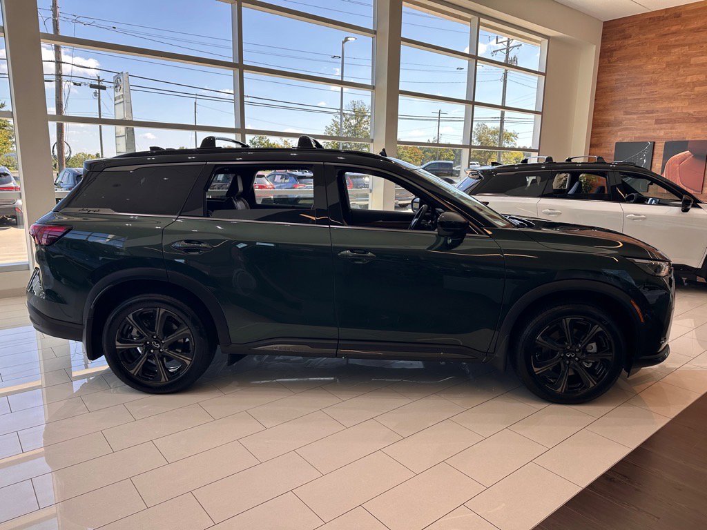 2026 Infiniti QX60 Autograph photo 2