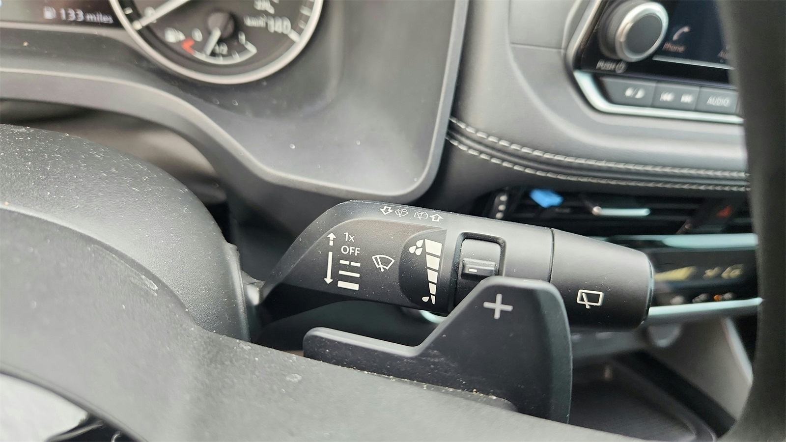 2023 Nissan Rogue SV photo 27