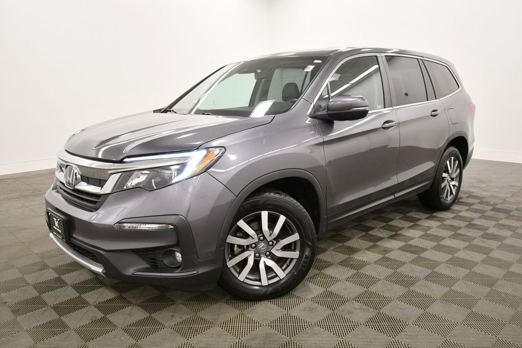 Used 2019 Honda Pilot EX-L with VIN 5FNYF6H54KB056628 for sale in Rochester, Minnesota