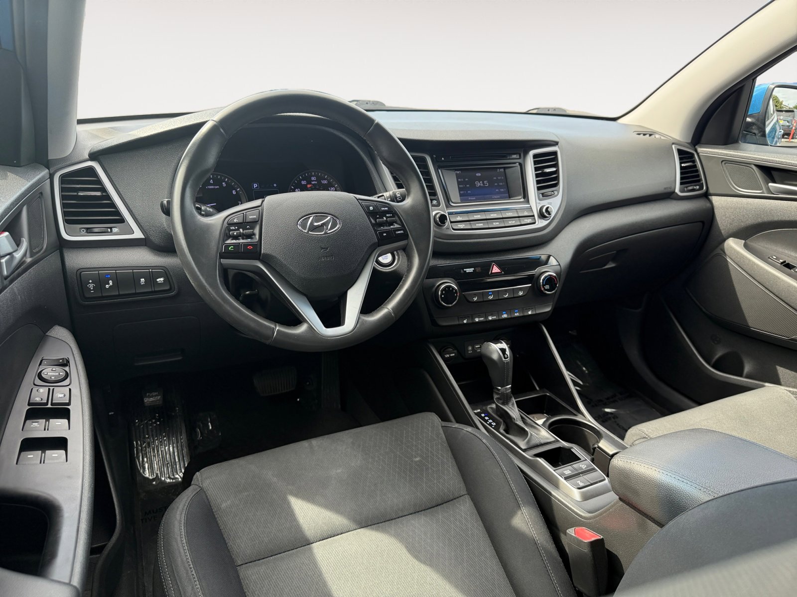 2016 Hyundai Tucson Sport photo 15