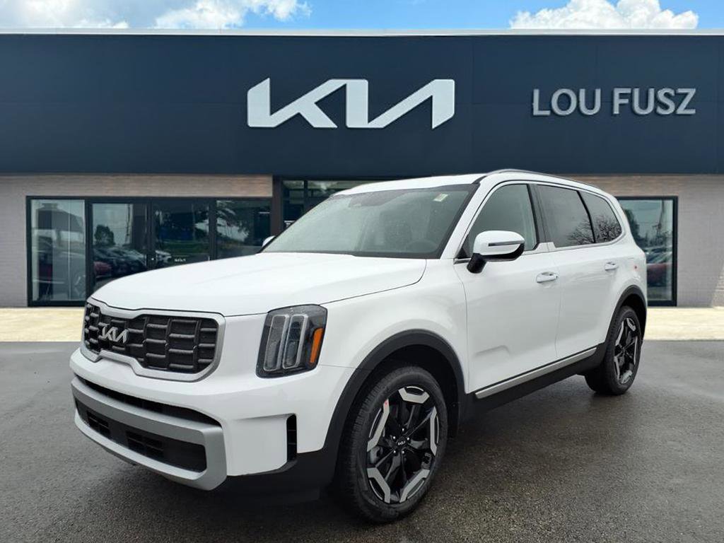2025 Kia Telluride S's photo