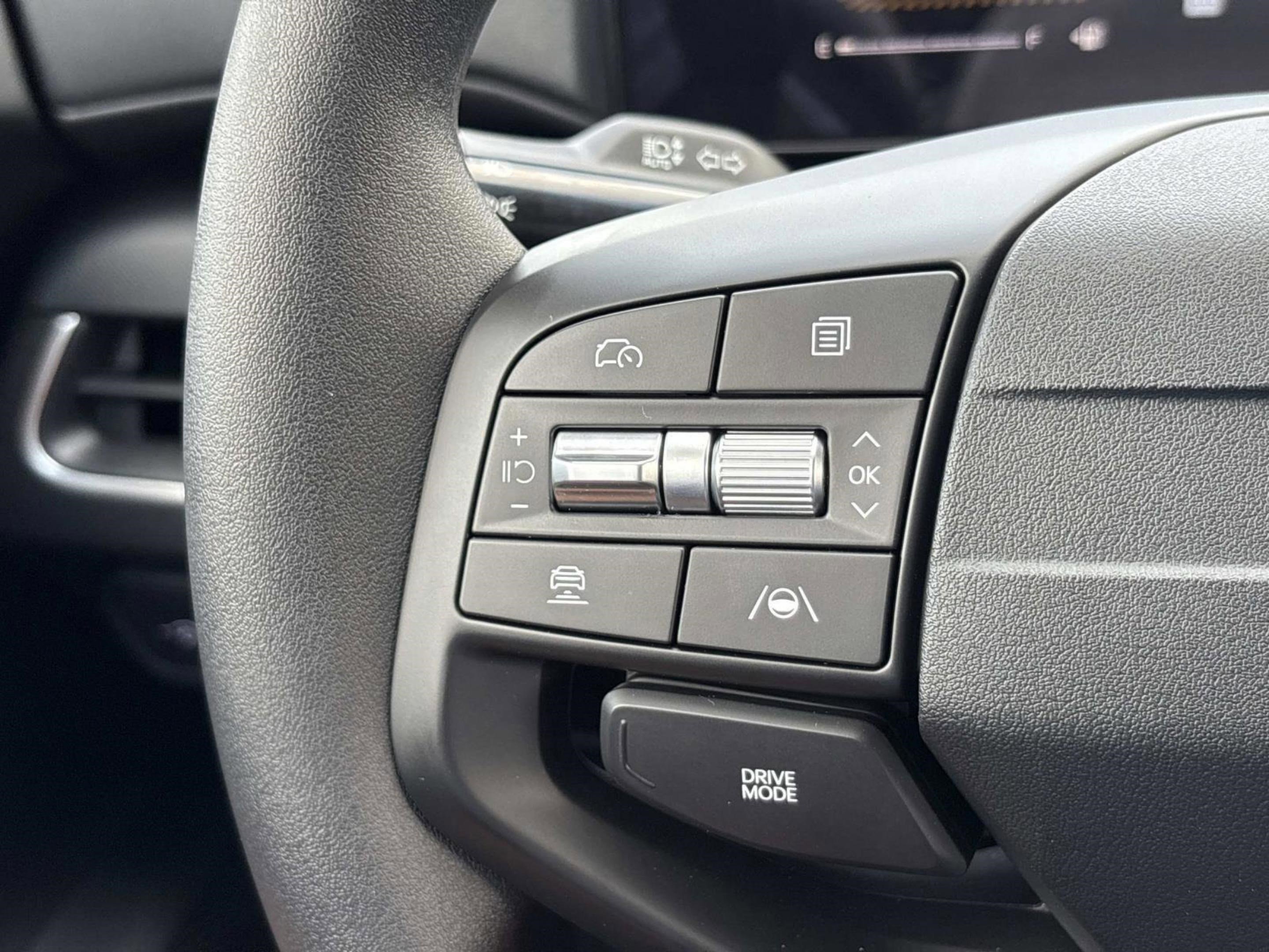 2025 Kia K4 LXS photo 17