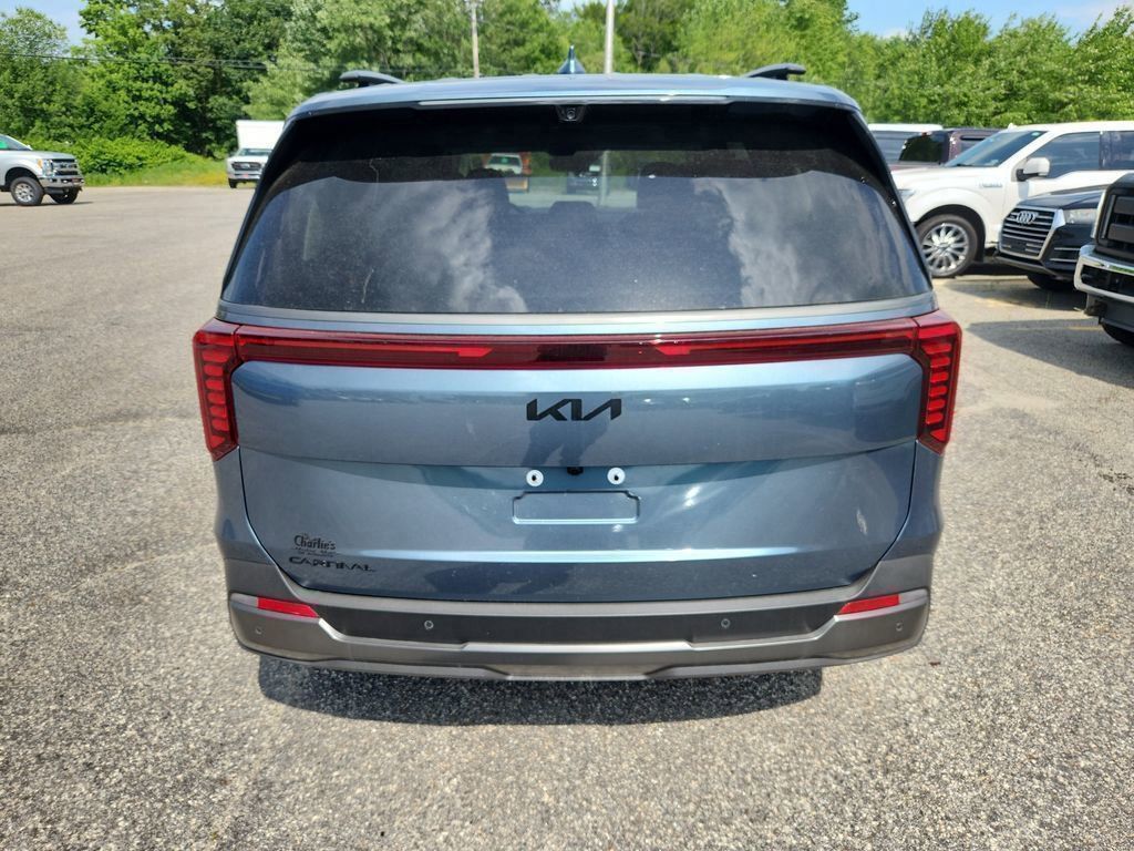 2025 Kia Carnival SX Prestige photo 4