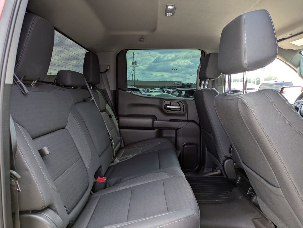 2023 Chevrolet Silverado 1500 Custom photo 22