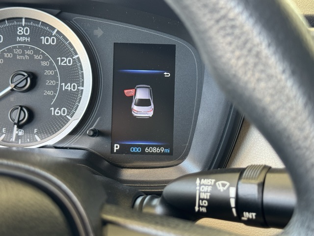 2022 Toyota Corolla LE photo 13
