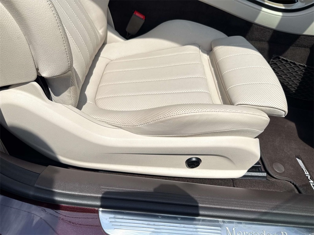 2020 Mercedes Benz E 450 photo 12