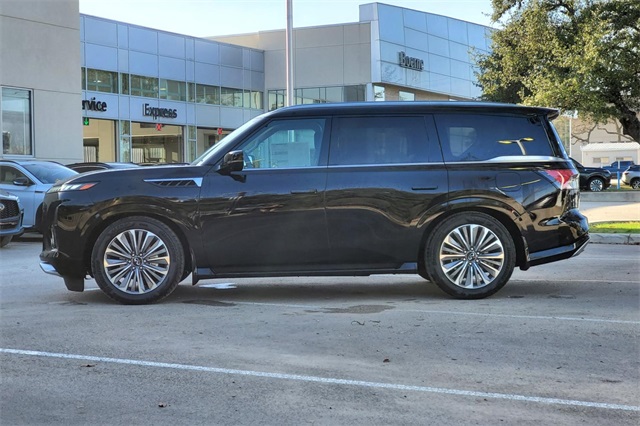 2025 Infiniti QX80 Luxe photo 4