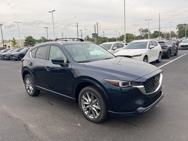2025 Mazda CX-5 S Premium Plus package's photo