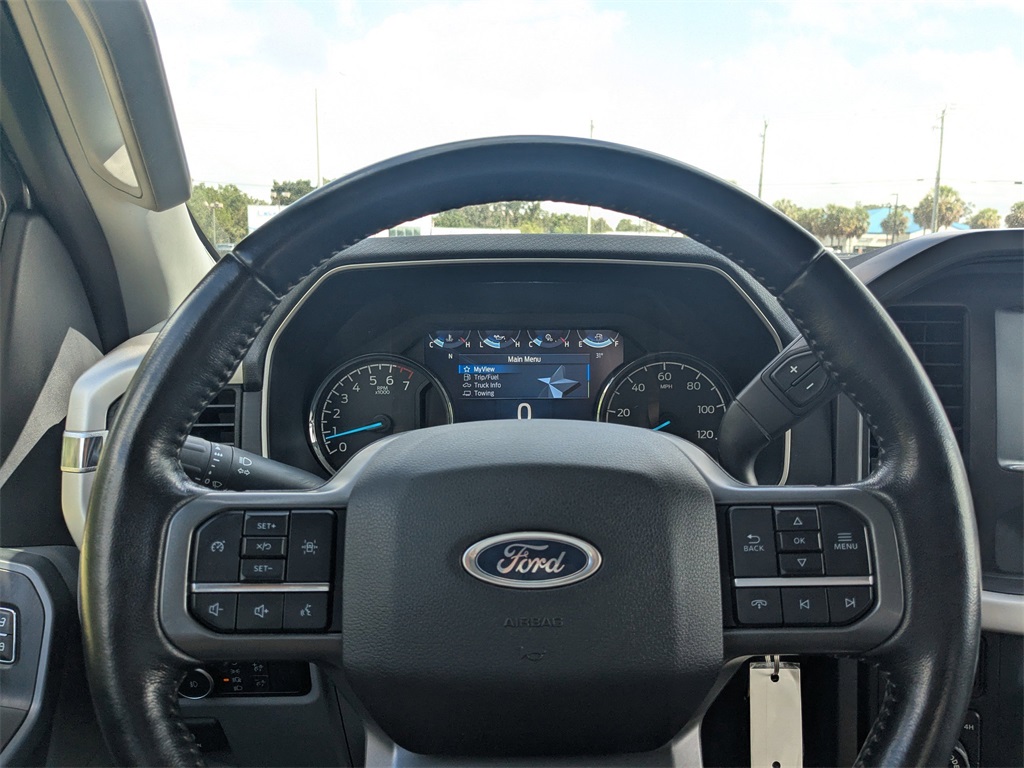 2022 Ford F-150 XLT photo 22