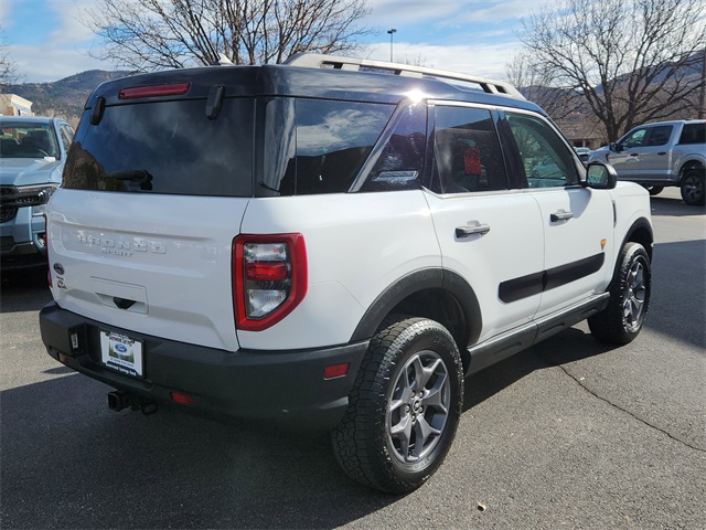 2022 Ford Bronco Badlands photo 3
