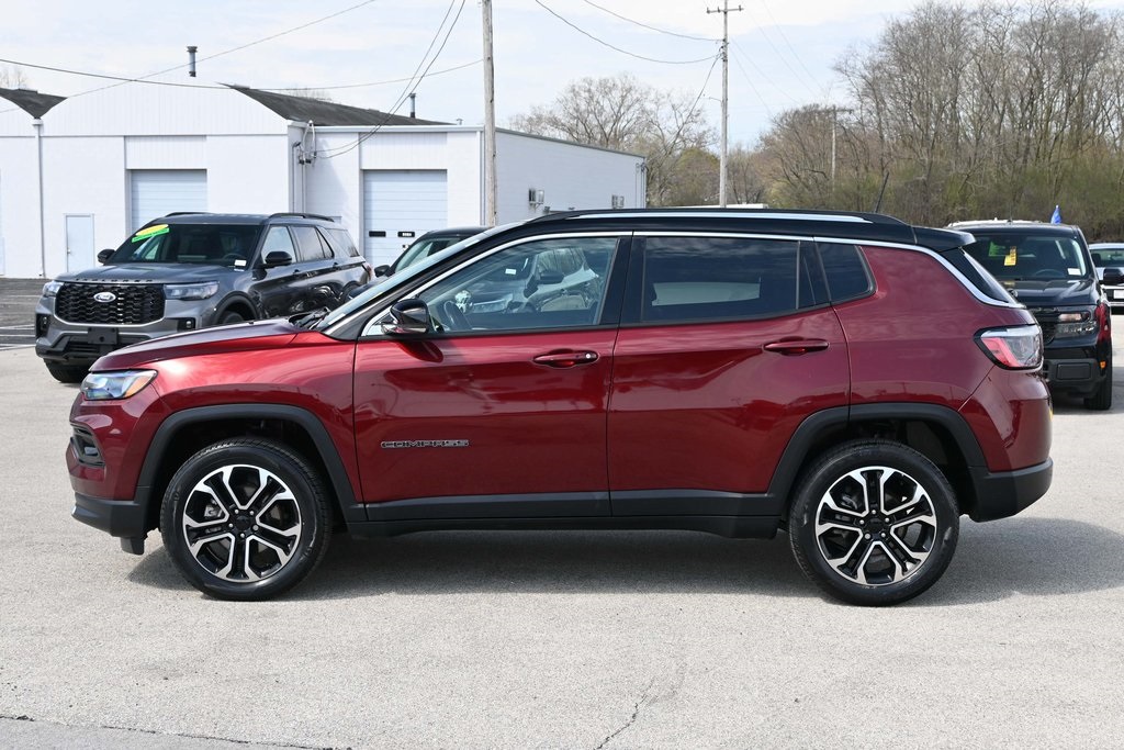 2022 Jeep Compass Limited photo 2