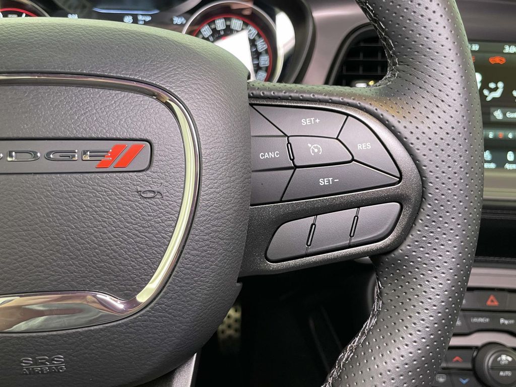 2023 Dodge Challenger R/T Scat Pack photo 38