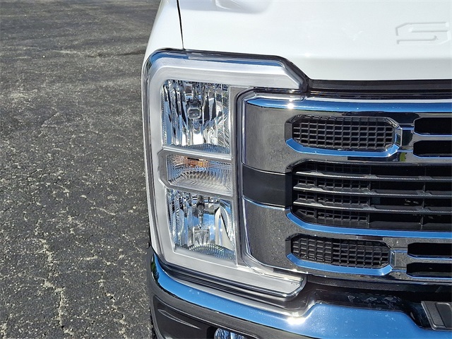 2024 Ford F-250 photo 9