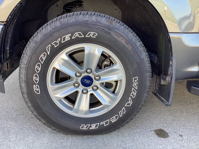 2018 Ford F-150 XLT photo 23