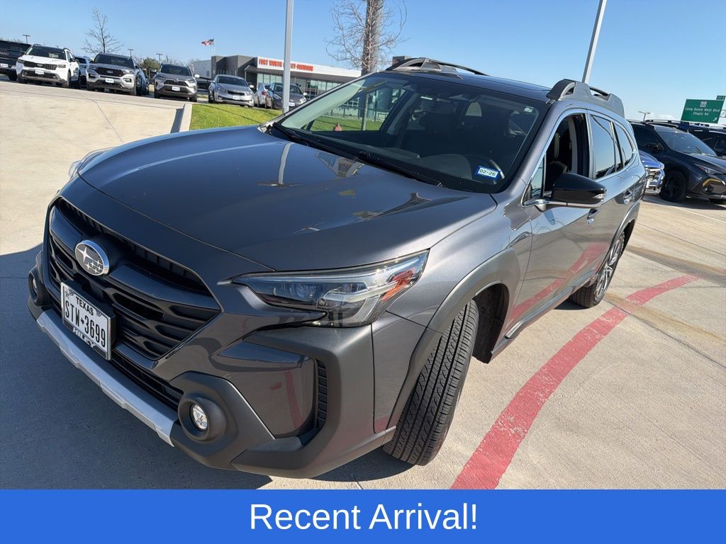 2023 Subaru Outback Limited's photo