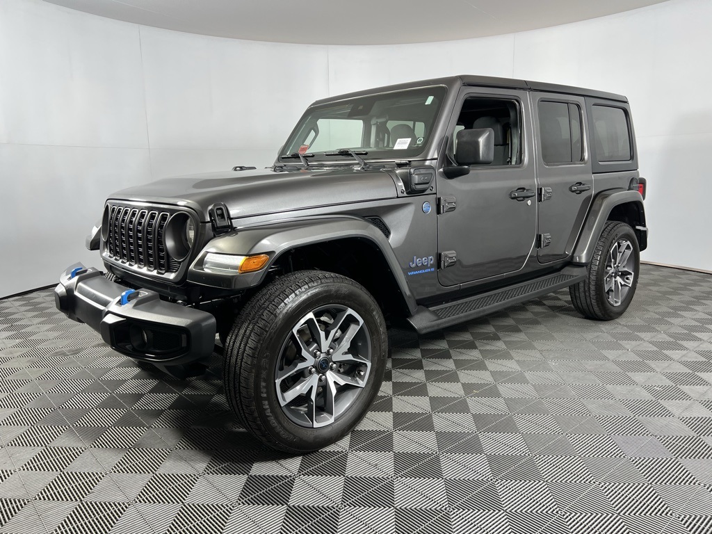 2024 Jeep Wrangler 4xe photo 2