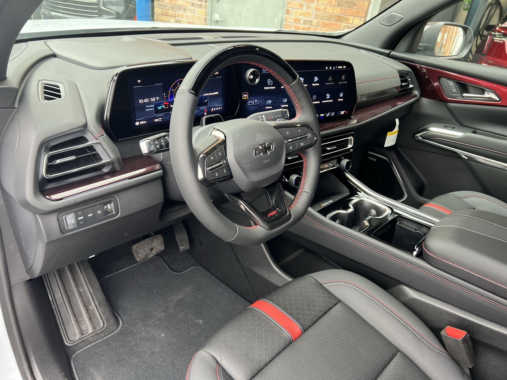 2026 Chevrolet Traverse RS photo 4
