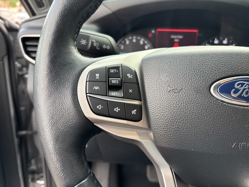 2023 Ford Explorer Limited photo 10