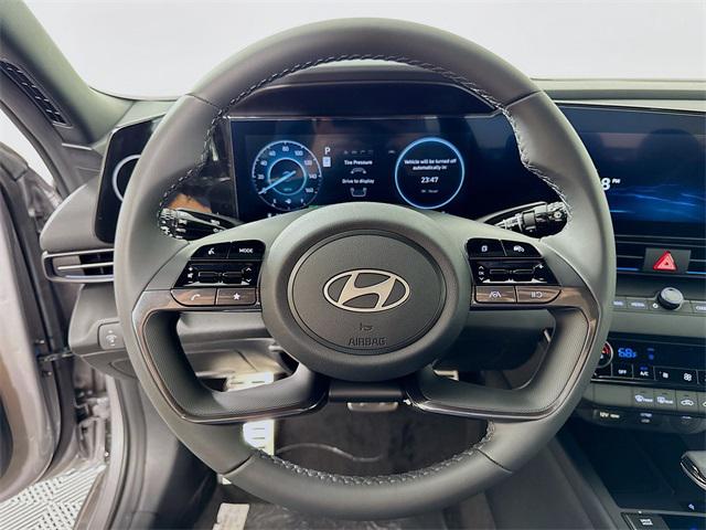 2025 Hyundai Elantra Hybrid SEL Sport photo 14