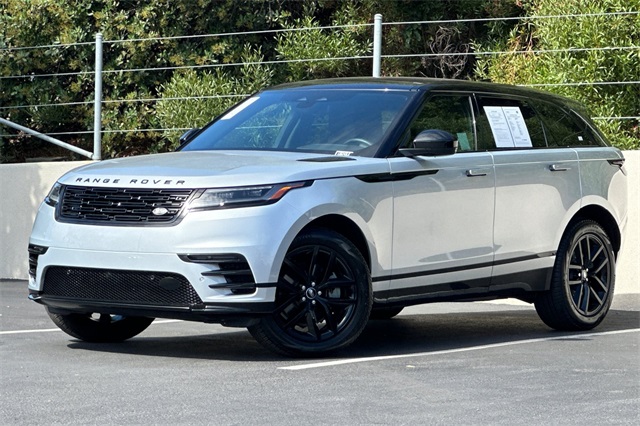 2025 Land Rover Range Rover Velar Dynamic SE