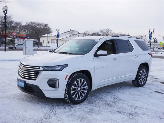 2022 Chevrolet Traverse Premier photo 3