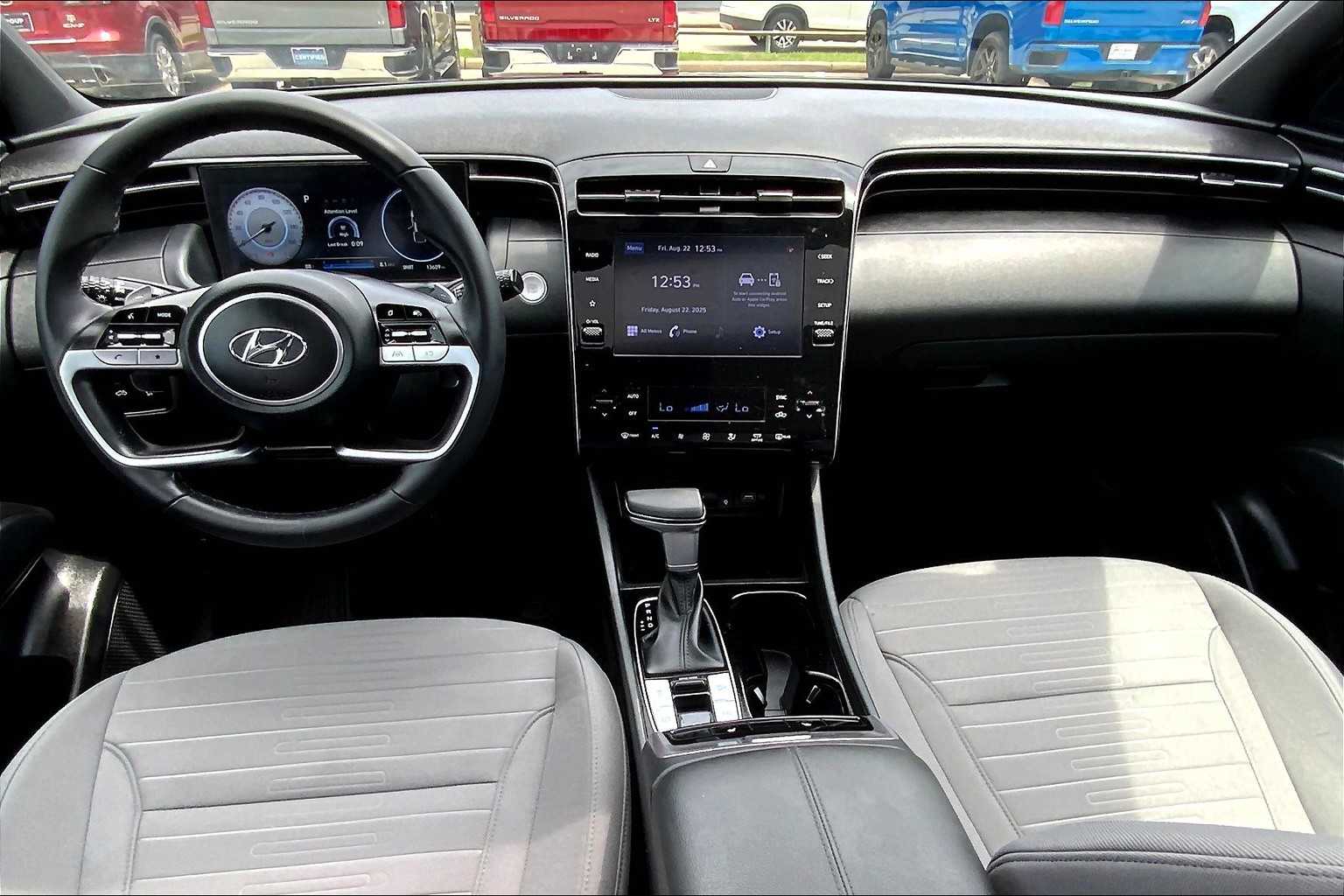 2022 Hyundai Santa Cruz SEL Premium photo 14