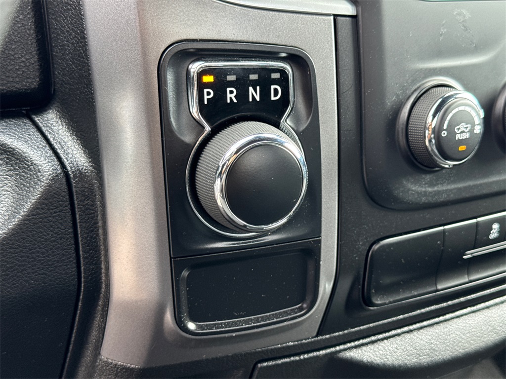 2024 Ram 1500 Classic Warlock photo 24