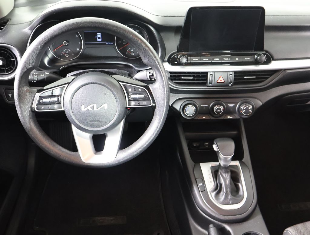 2023 Kia Forte LXS photo 10