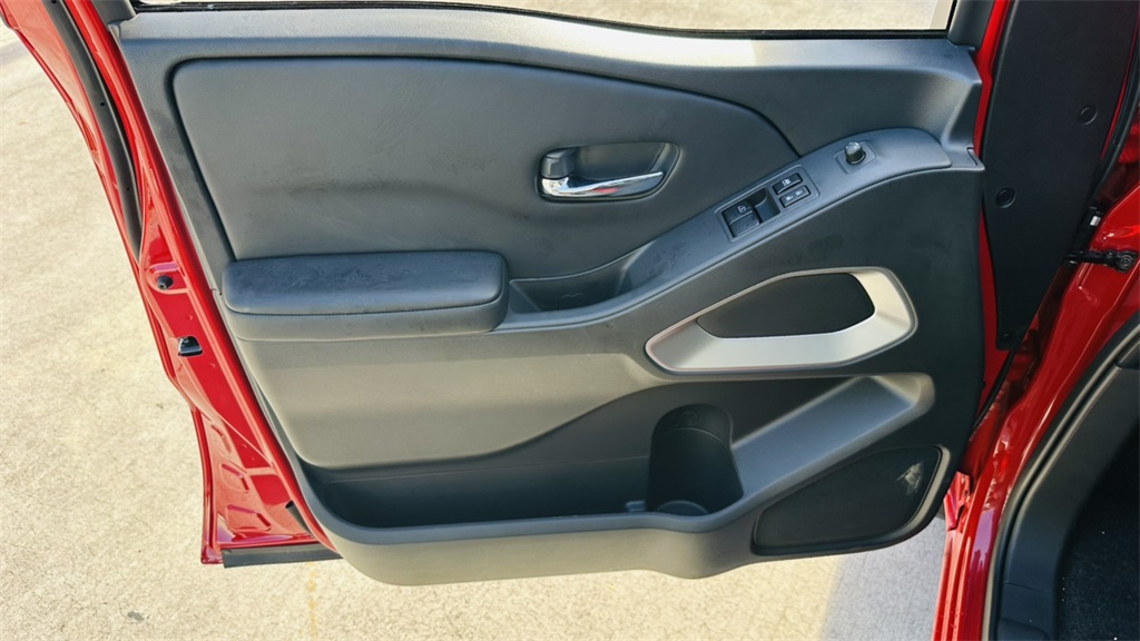 2025 Nissan Frontier King Cab SV photo 13