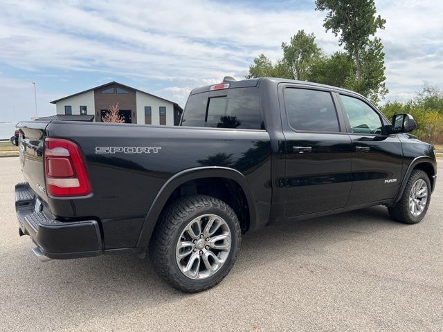 2022 Ram 1500 Laramie photo 3