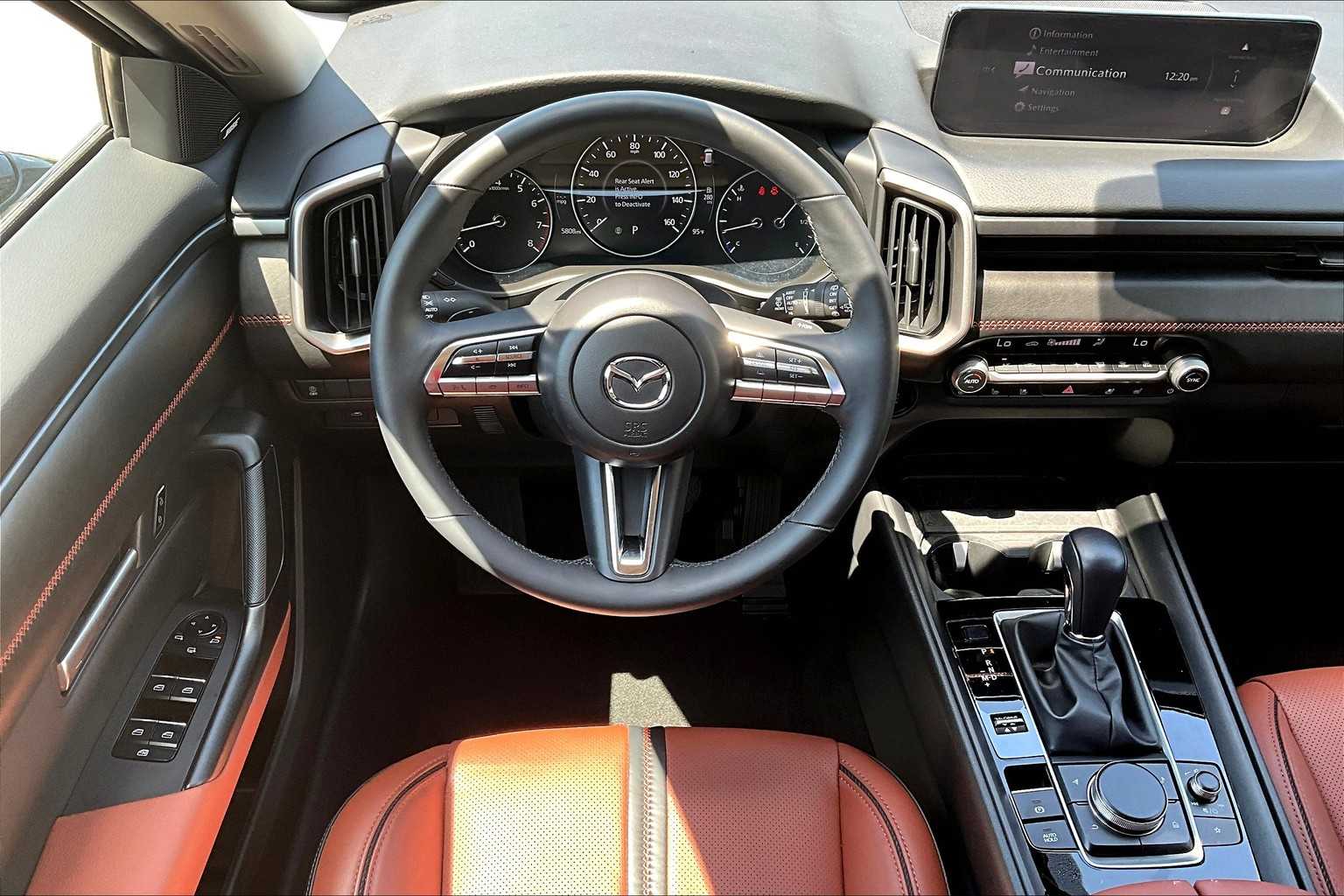 2025 Mazda CX-50 Meridian Edition photo 4