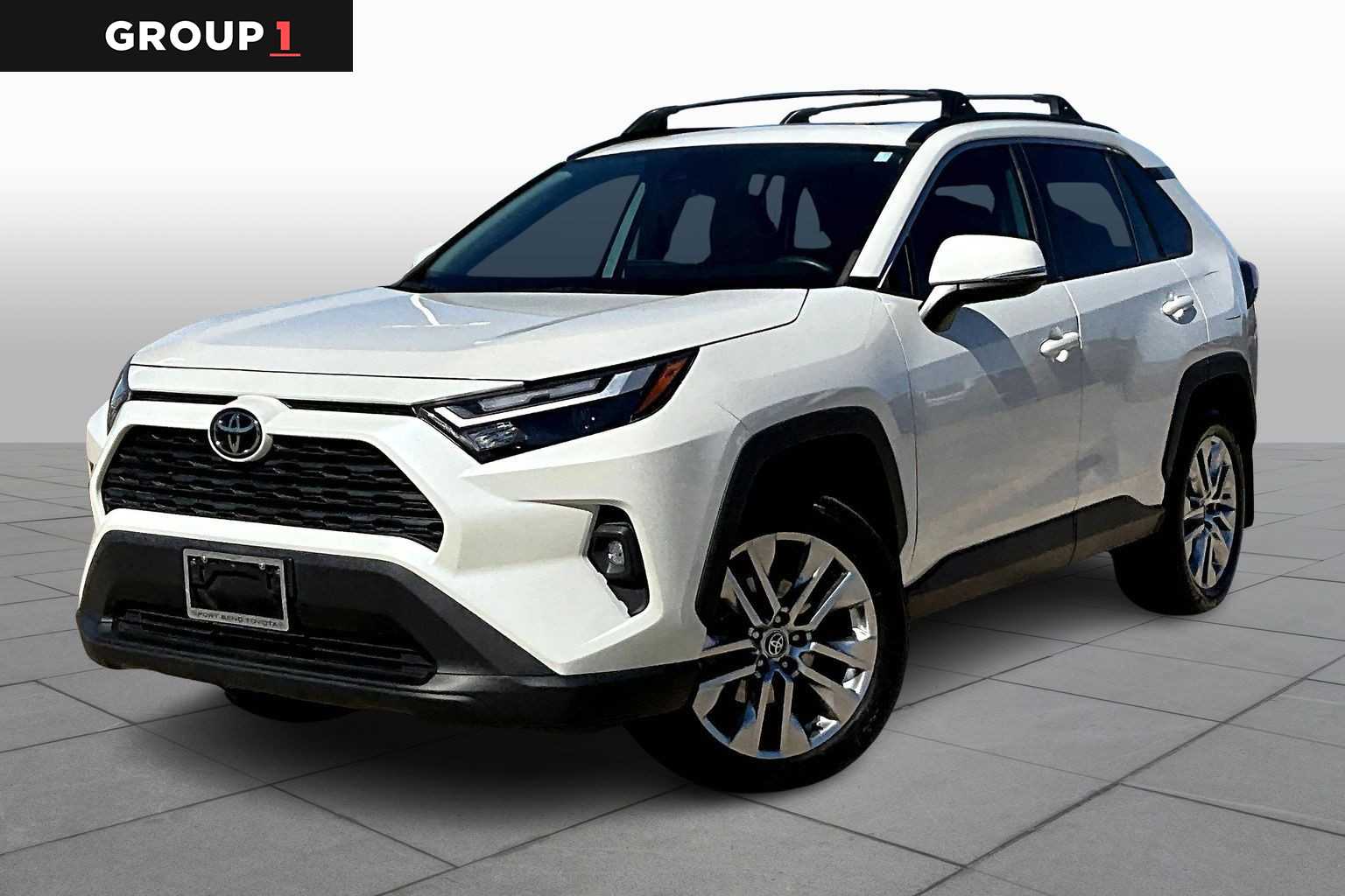 2022 Toyota RAV4 XLE Premium's photo