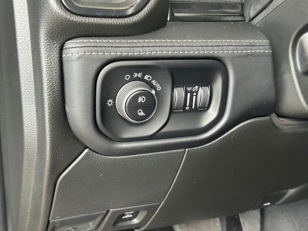 2023 Ram 2500 Limited photo 36