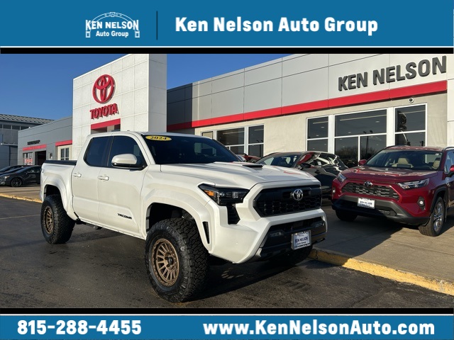 2024 Toyota Tacoma TRD Sport's photo