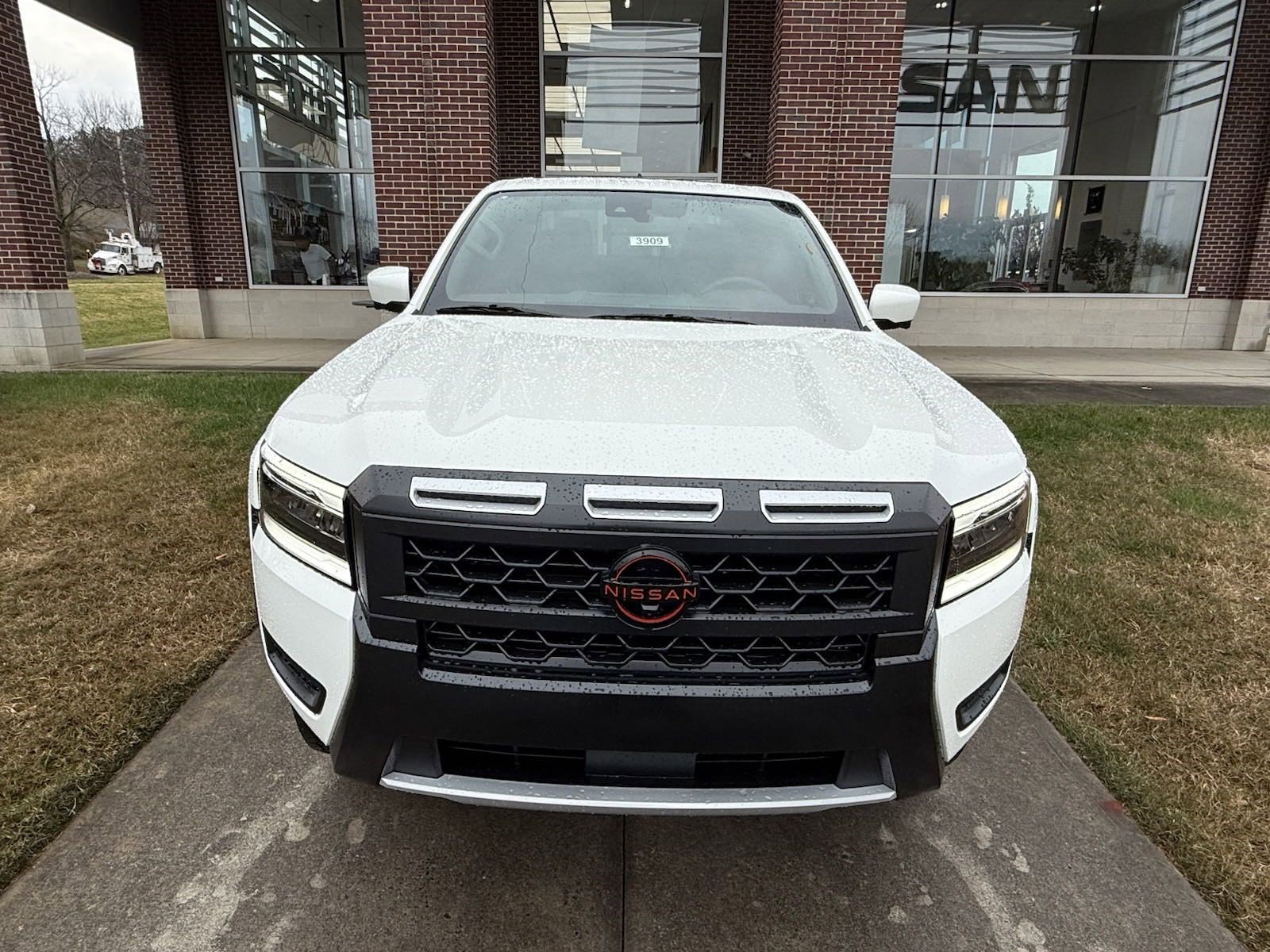 New 2025 Nissan Frontier PRO4X Crew Cab Pickup in Cornelius 6N3909