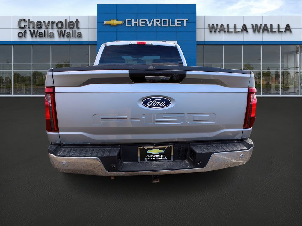 2024 Ford F-150 XLT photo 5