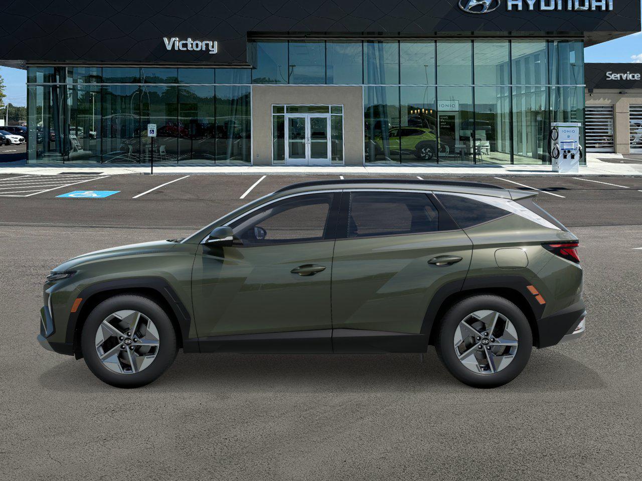 2026 Hyundai Tucson SEL photo 2