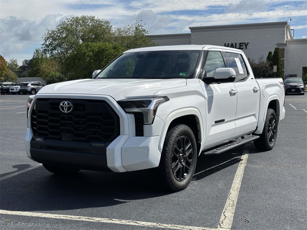 2023 Toyota Tundra SR5 CrewMax photo 21