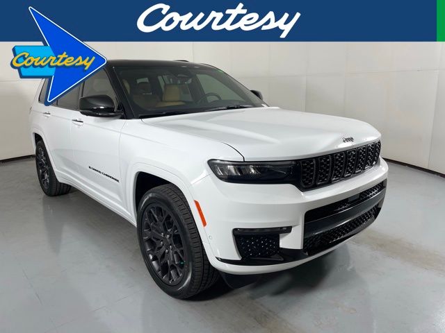 2025 Jeep Grand Cherokee L Summit's photo