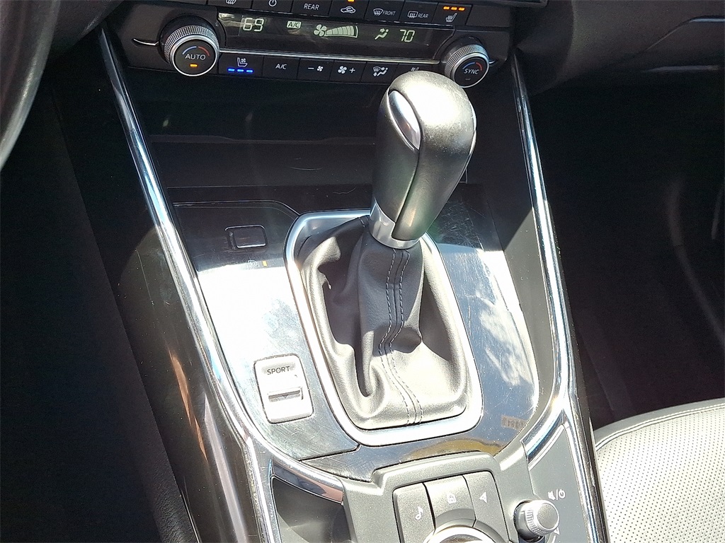 2023 Mazda CX-9 Touring photo 16