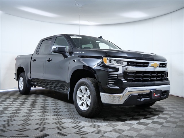 2024 Chevrolet Silverado 1500 LT's photo