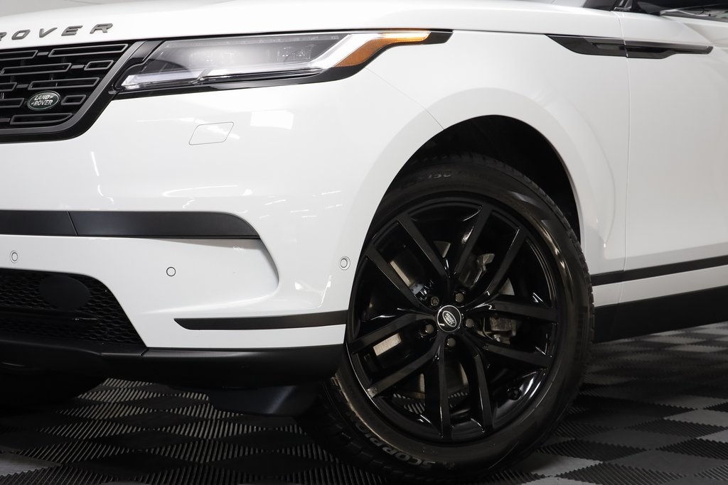 2025 Land Rover Range Rover Velar S photo 3