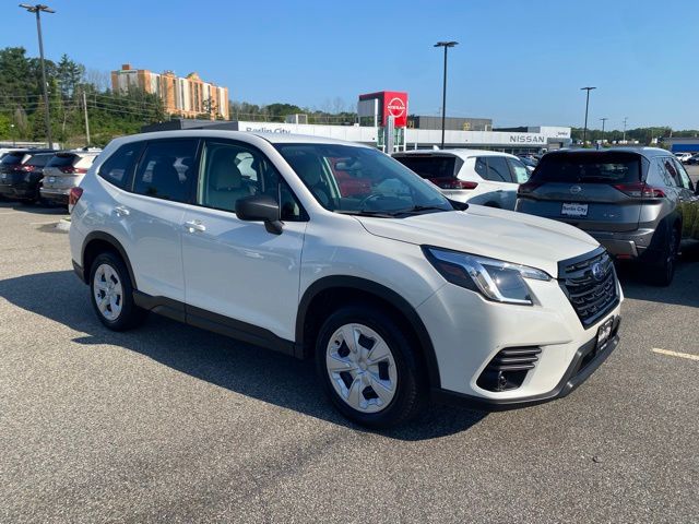 2022 Subaru Forester Base photo 19