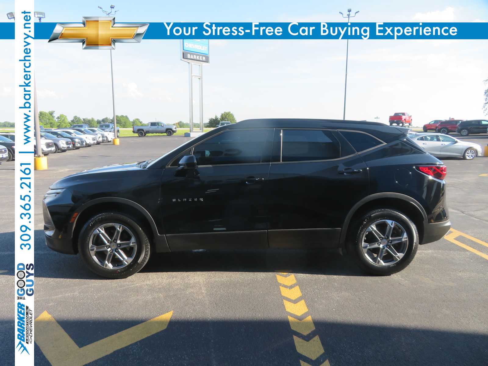 2023 Chevrolet Blazer 2LT photo 2